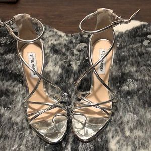 Steve Madden silver heels
